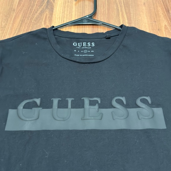 Guess Graphic T-Shirt - Men's Large (L) - Black - Picture 3 of 5
